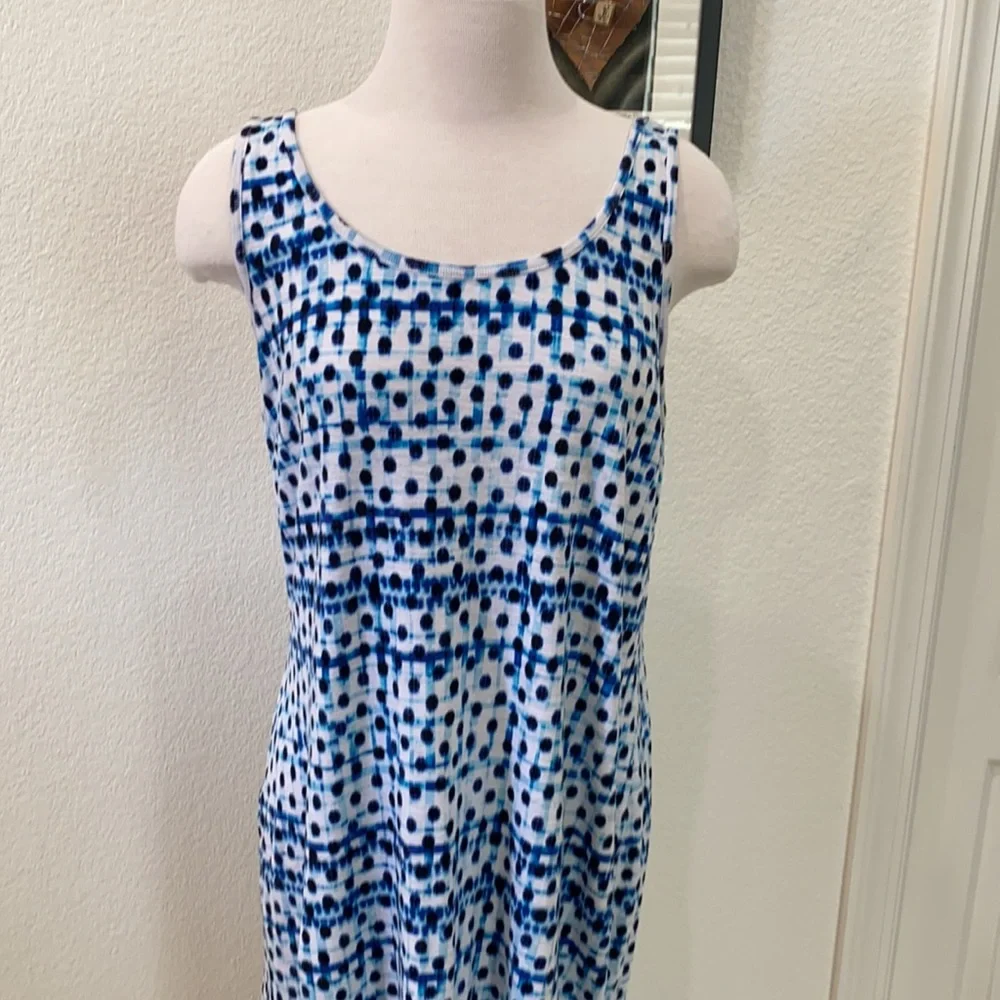 Tommy Bahama Tank Dress. - Picture 2 of 9